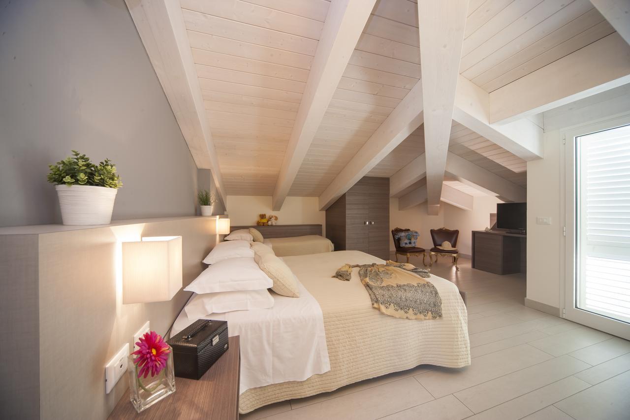 Hotel Aquila Azzurra Rimini Buitenkant foto